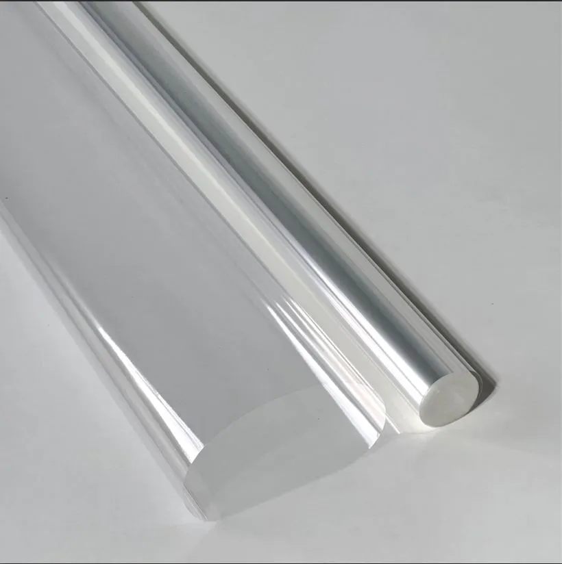 Пленка прозрачная для упаковки цветов и подарков 70см 200гр 7.5м